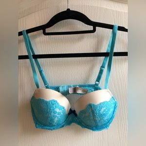 Victoria’s Secret Dream Angels Lined Demi 32C, blue lace